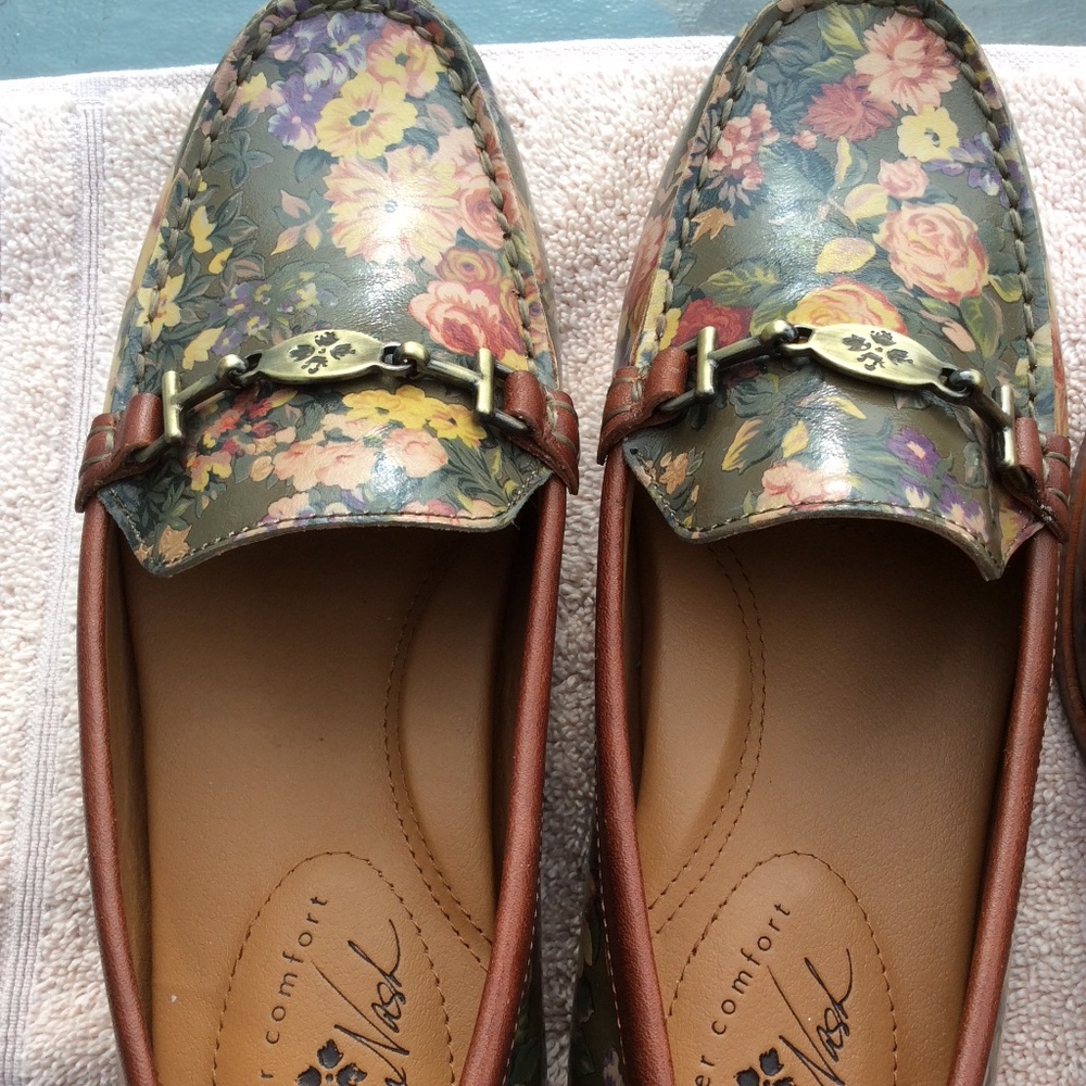 Patricia Nash loafers size 6